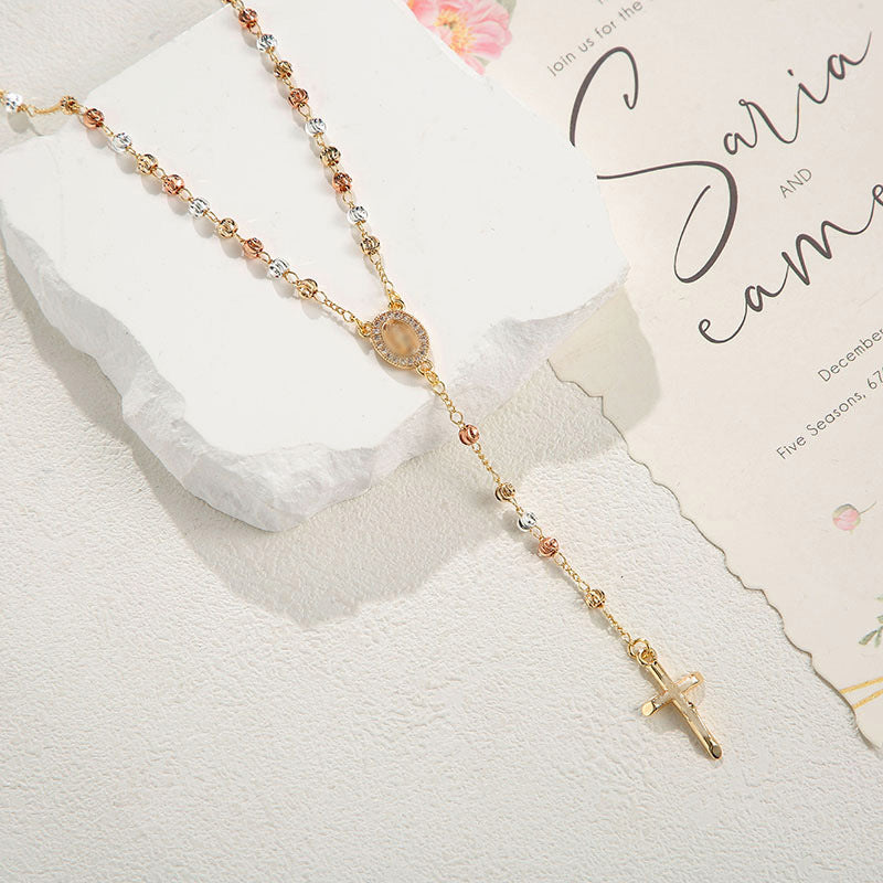 European And American Madonna Cross Necklace Fashionable Light Luxury In Gold Tone